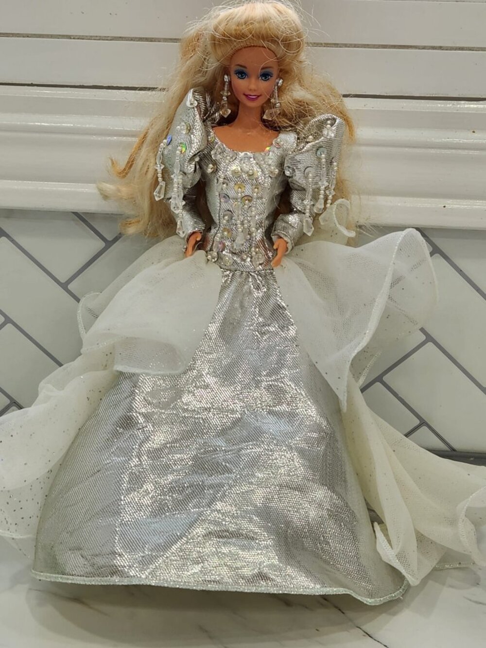 Vintage 1966 Mattel Barbie Doll Silver Sparkle Ball Gown Holiday Collection
